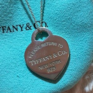 Return to Tiffany & Co authentic heart necklace